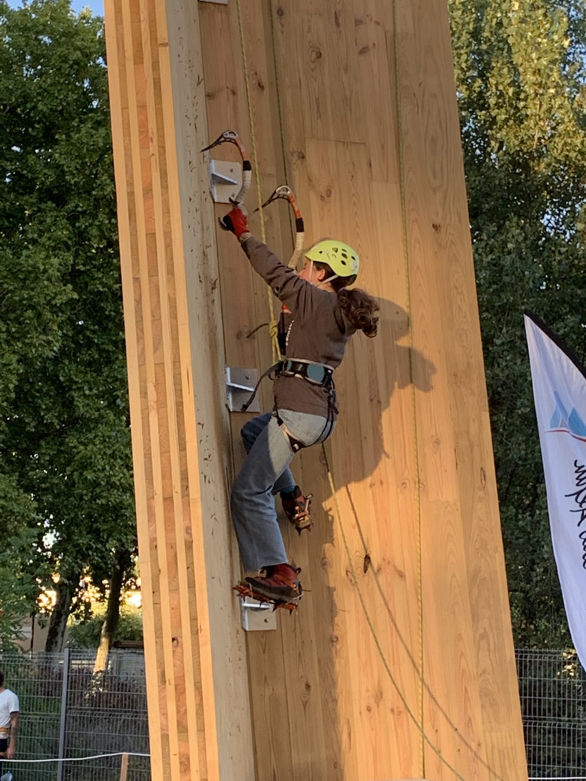 Détail de la structure CLT — panneaux bois massif croisé